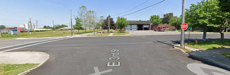 E 3rd St and Cayuga St